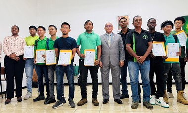 SAO & Staatsolie: Sixteen youth receive welding certification